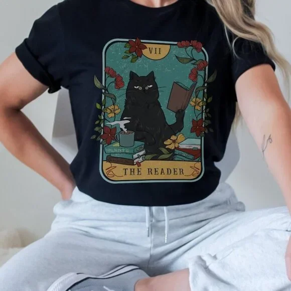 The Reader Black Cat Tarot Card Retro Vibe Graphic Tee - Picture 1 of 4